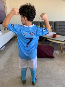 5dea5d79-c6c6-44a3-95f2-5beca6887c3e